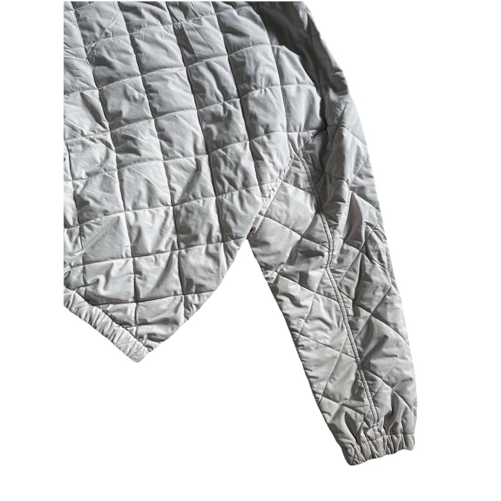 Vuori Echo Insulated Bomber Jacket in Oyster Ivory Size Large - Picture 8 of 8
